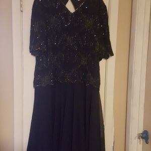 Evening Dress beaded top size 2 X